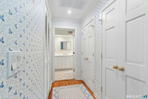 289 New Norwalk Road New Canaan CT 06840