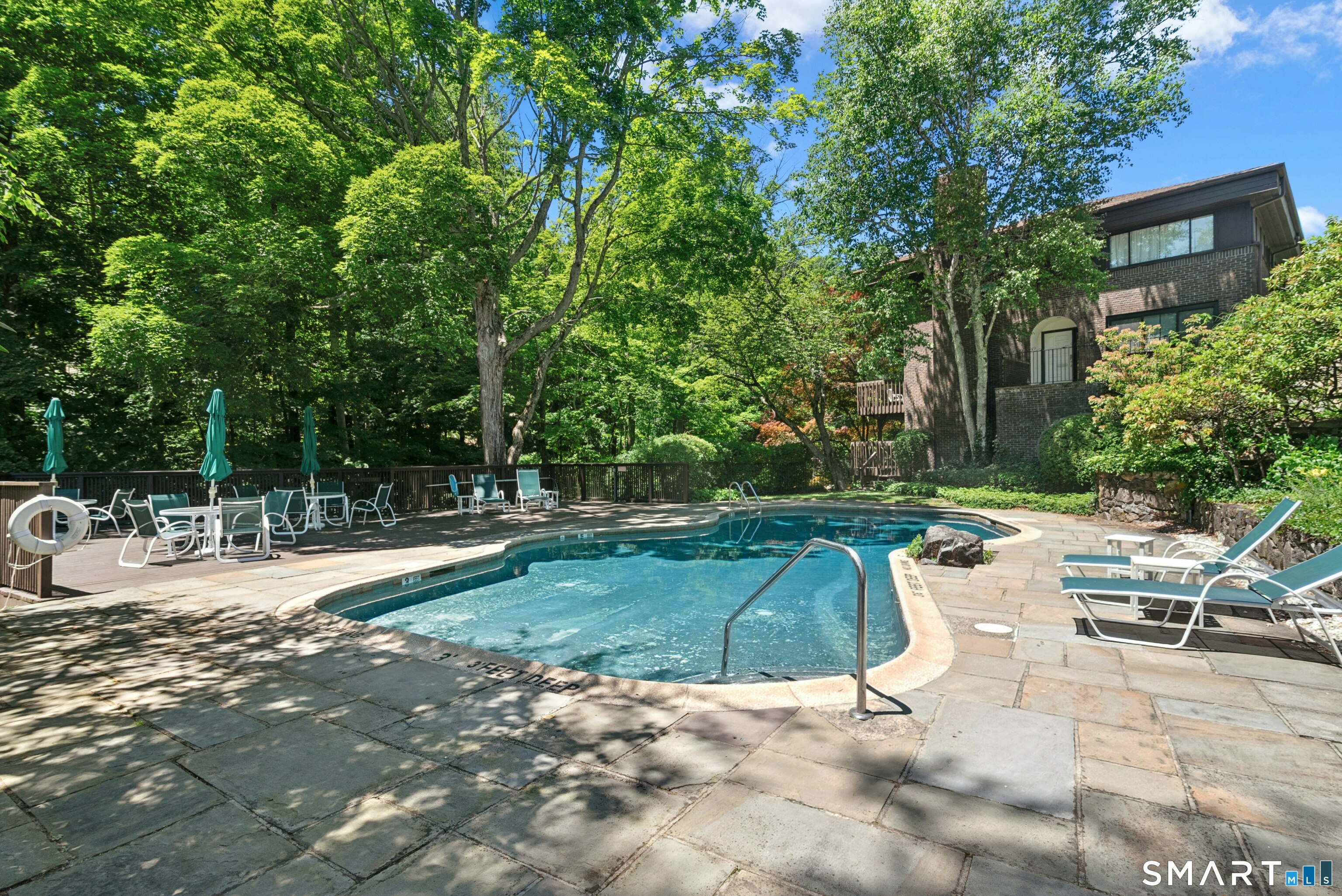 289 New Norwalk Road New Canaan CT 06840