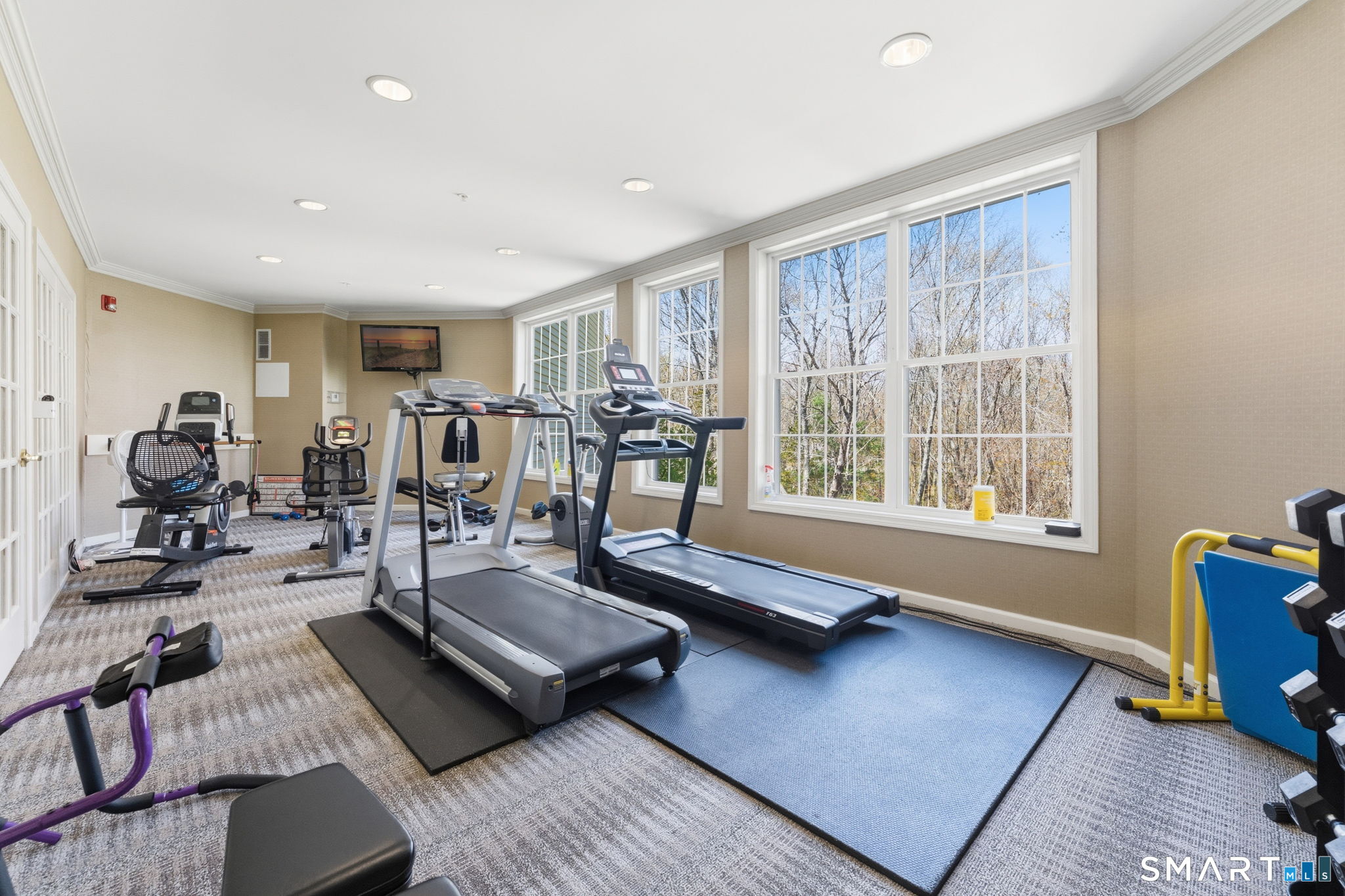 2590 Gold Star Highway Groton CT 06355