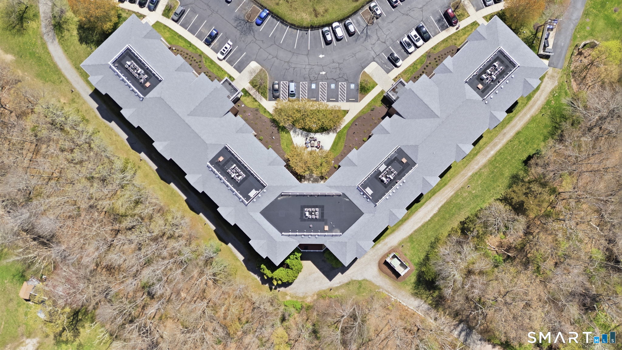 2590 Gold Star Highway Groton CT 06355