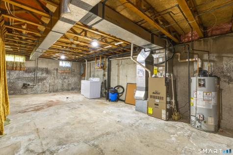 28 Meadow Lane Windsor Locks CT 06096