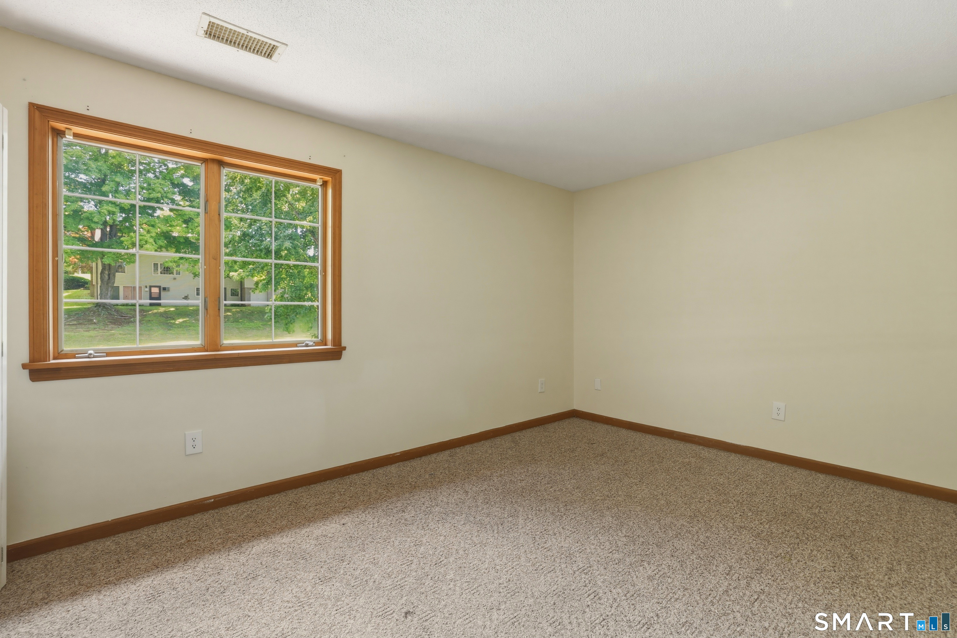 28 Meadow Lane Windsor Locks CT 06096