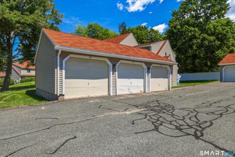 28 Meadow Lane Windsor Locks CT 06096