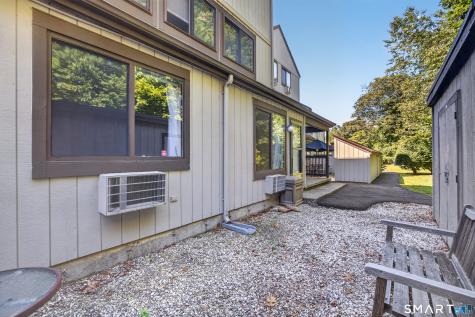 10 Pineview Drive Branford CT 06405