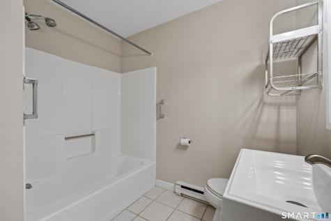 10 Pineview Drive Branford CT 06405