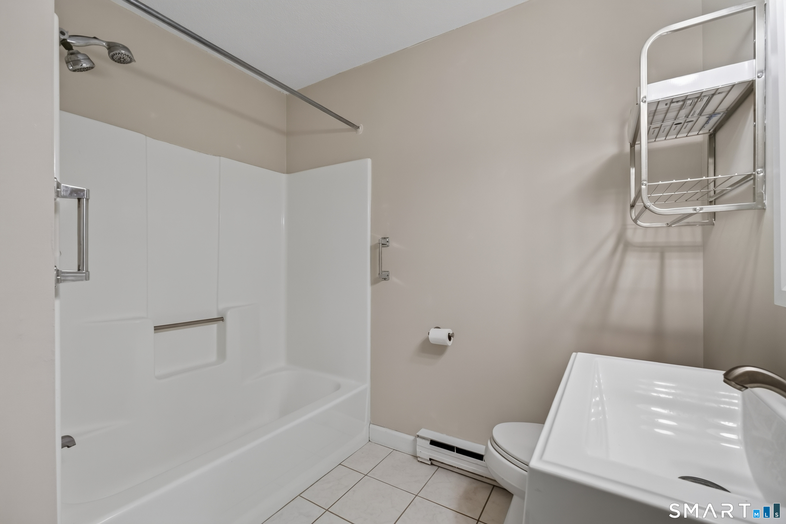 10 Pineview Drive Branford CT 06405