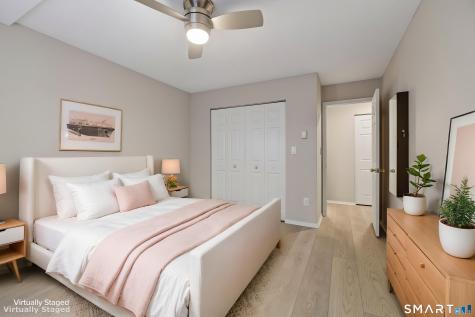 10 Pineview Drive Branford CT 06405