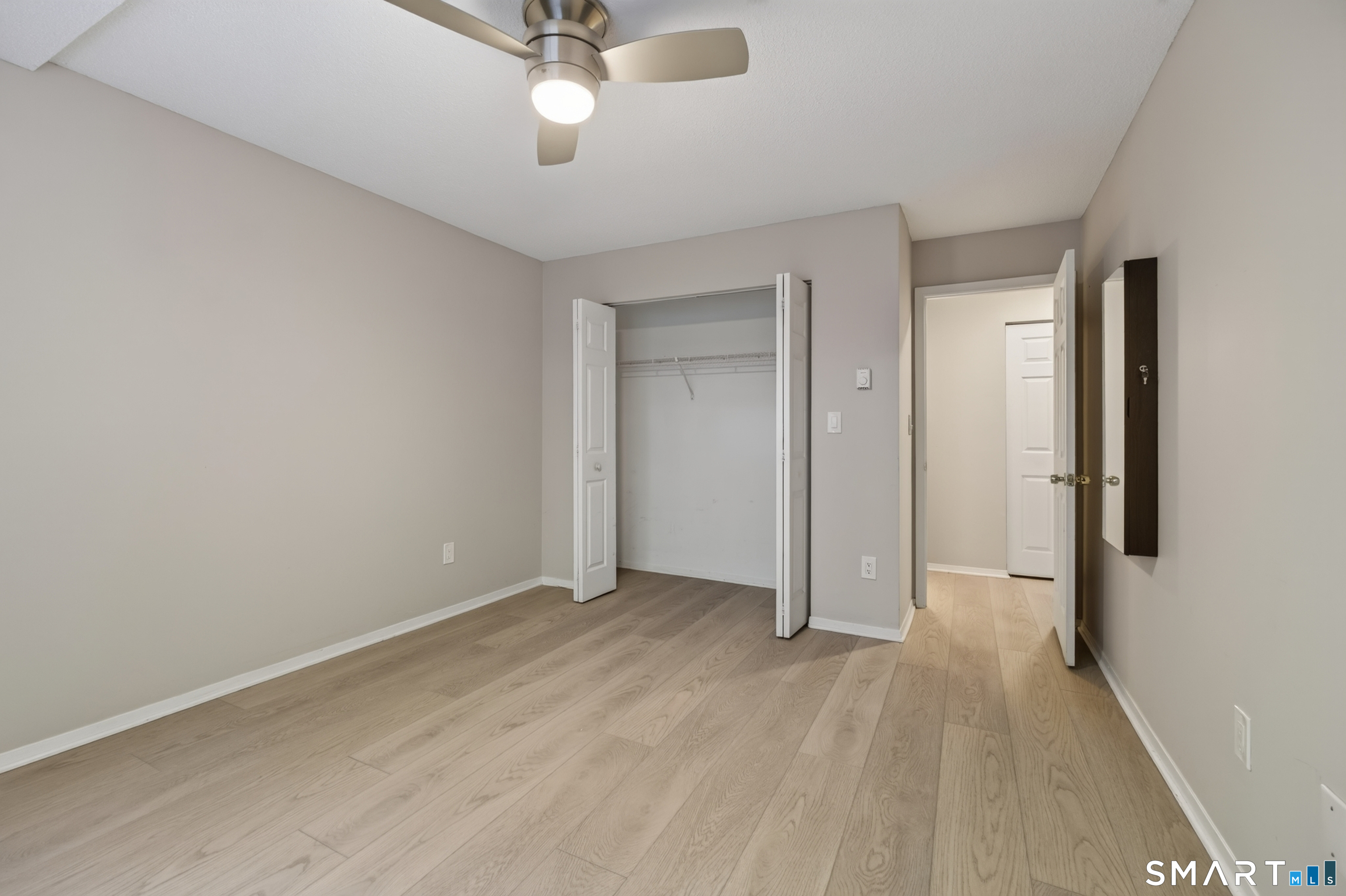 10 Pineview Drive Branford CT 06405