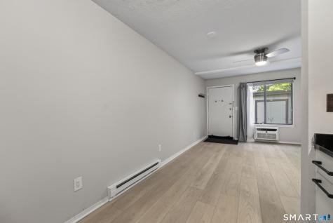 10 Pineview Drive Branford CT 06405