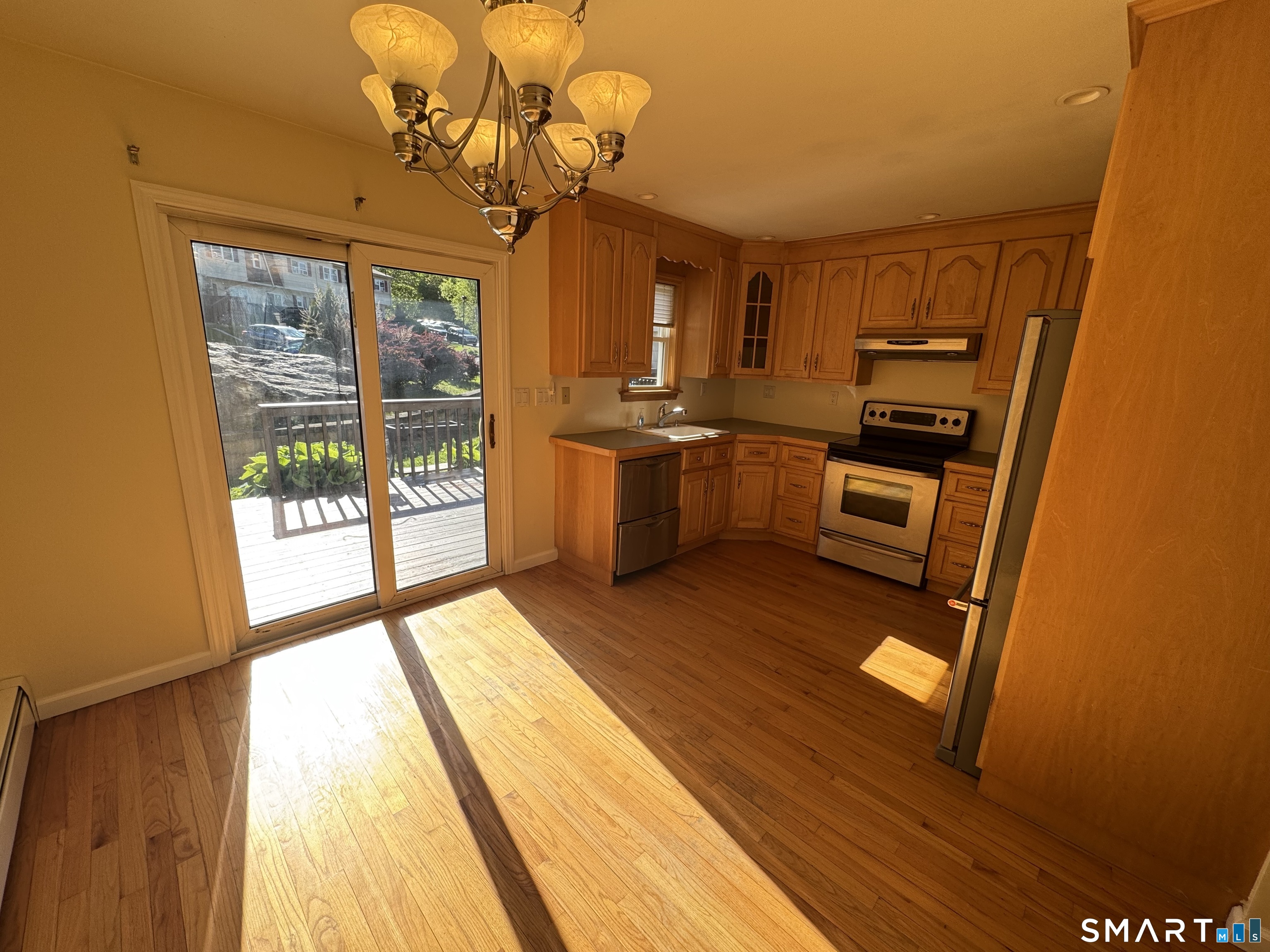 30 Round Tree Drive Naugatuck CT 06770
