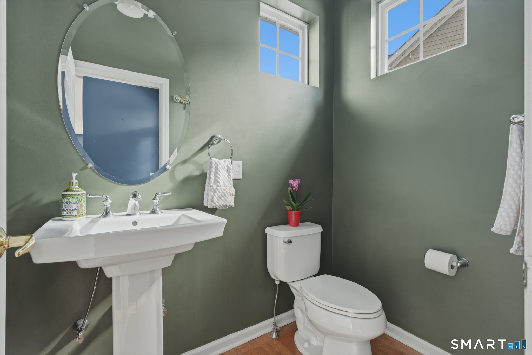 49 Park Place Circle West Hartford CT 06110