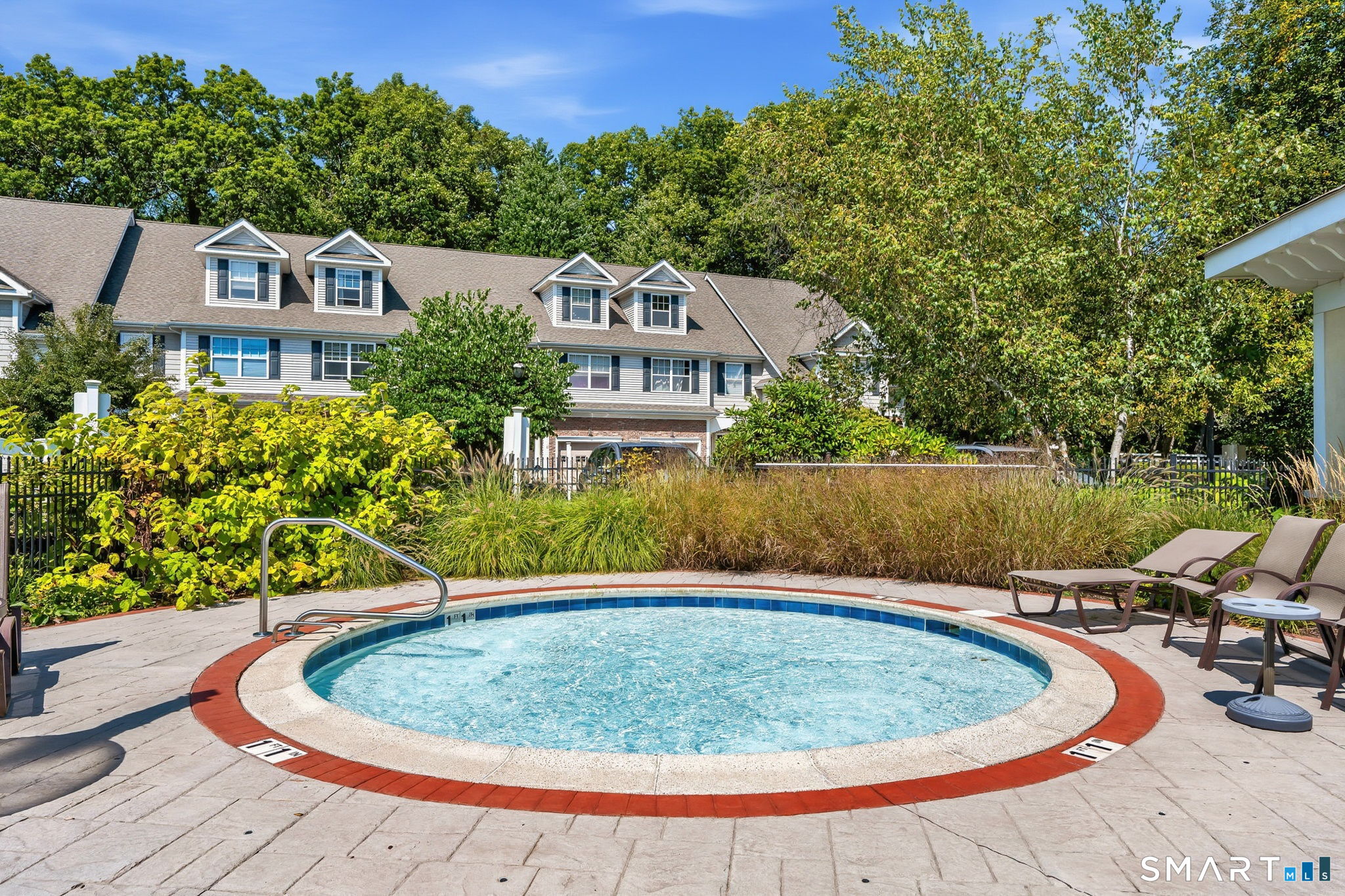 49 Park Place Circle West Hartford CT 06110