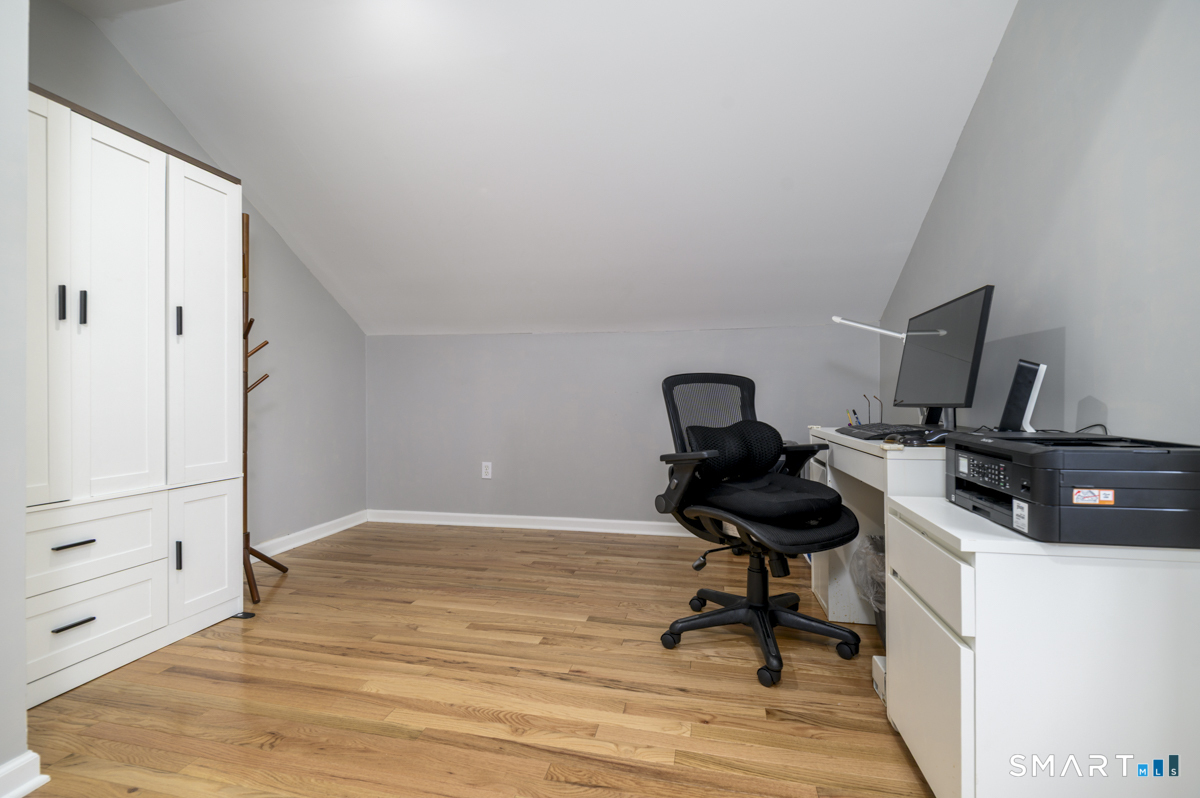 596 Glenbrook Road Stamford CT 06906