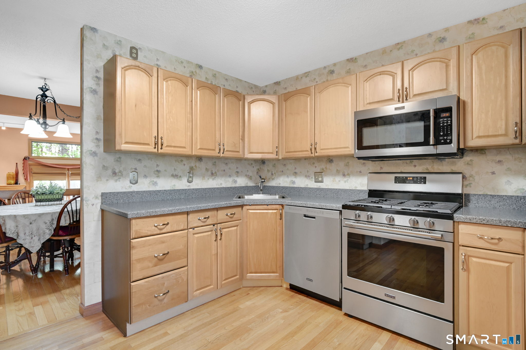 2103 Mill Pond Drive South Windsor CT 06074