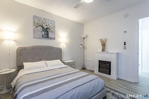 16-20 Townley Street Hartford CT 06105