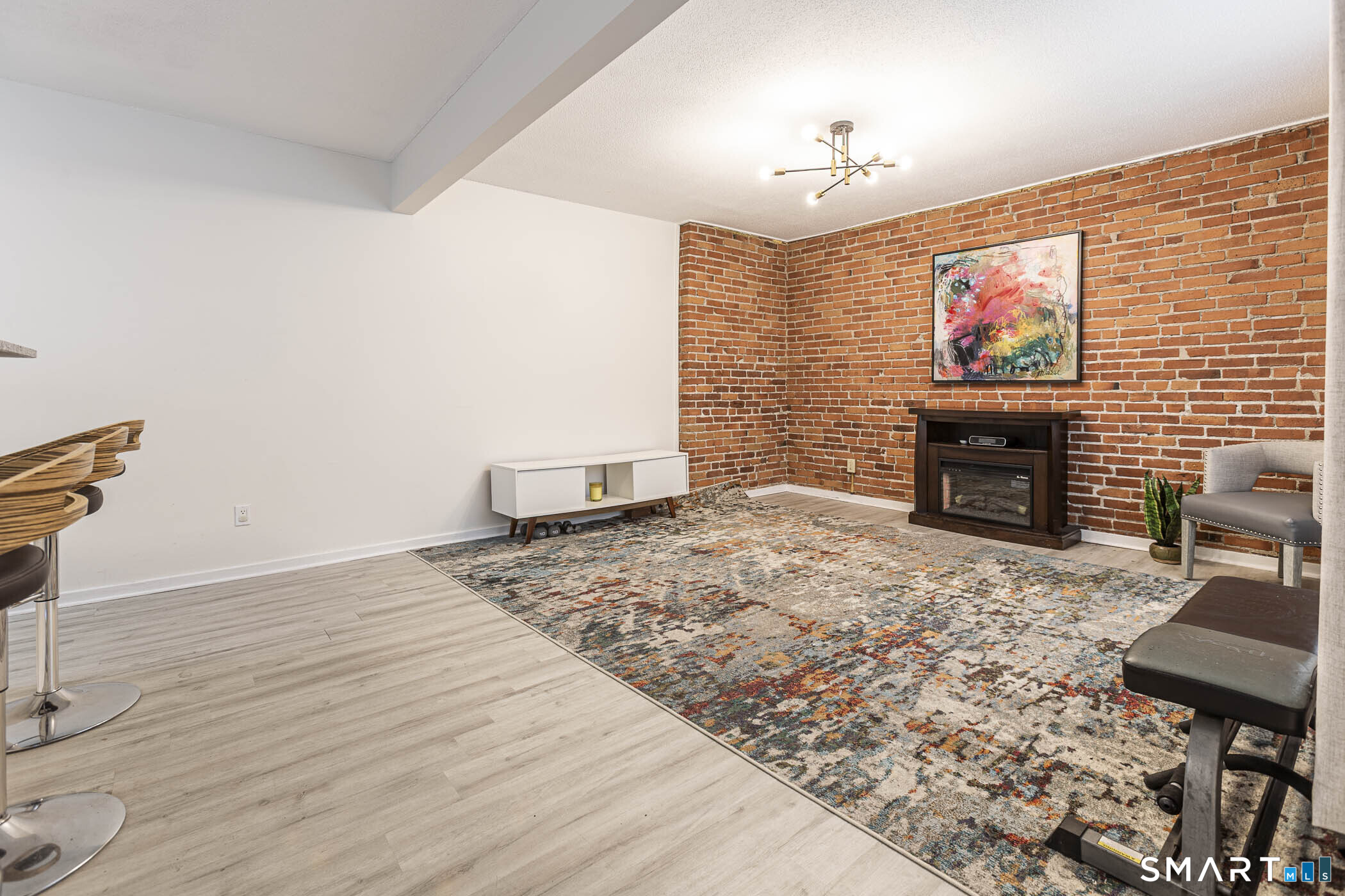 16-20 Townley Street Hartford CT 06105
