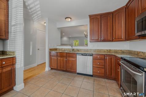 15 Freedom Way East Lyme CT 06357