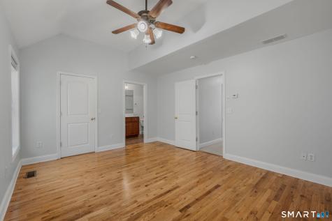 15 Freedom Way East Lyme CT 06357