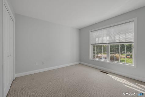 15 Freedom Way East Lyme CT 06357
