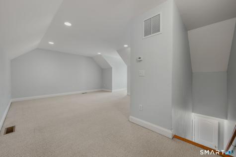 15 Freedom Way East Lyme CT 06357