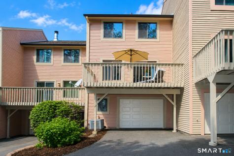 236 Adams Hill Way East Windsor CT 06088