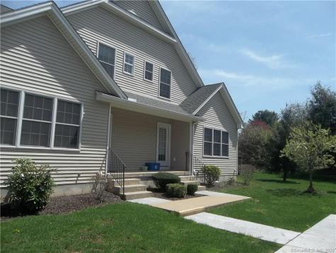 17 Reggie Way East Windsor CT 06016