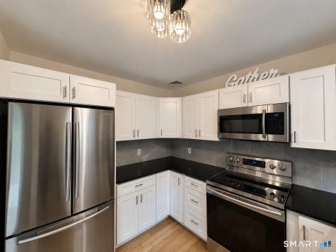 805 Lake Vista Drive East Hampton CT 06424