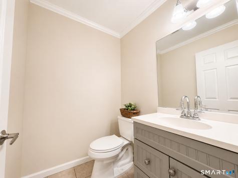 805 Lake Vista Drive East Hampton CT 06424