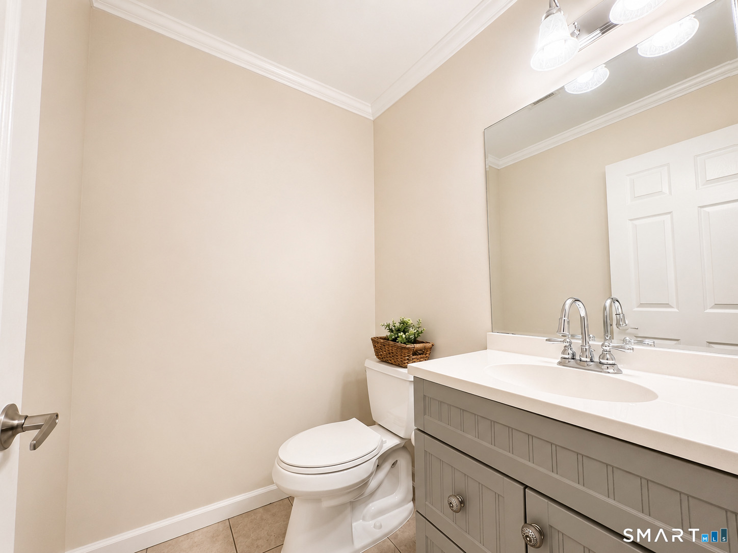 805 Lake Vista Drive East Hampton CT 06424