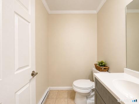 805 Lake Vista Drive East Hampton CT 06424
