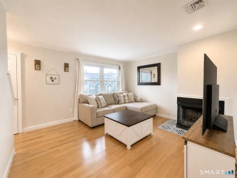 805 Lake Vista Drive East Hampton CT 06424