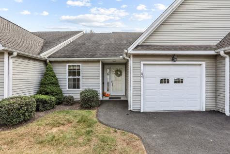104 Haley Lane Newtown CT 06482
