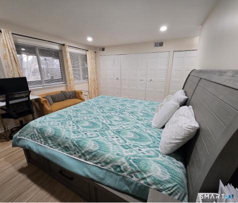 10 Ledgebrook Drive Norwalk CT 06854