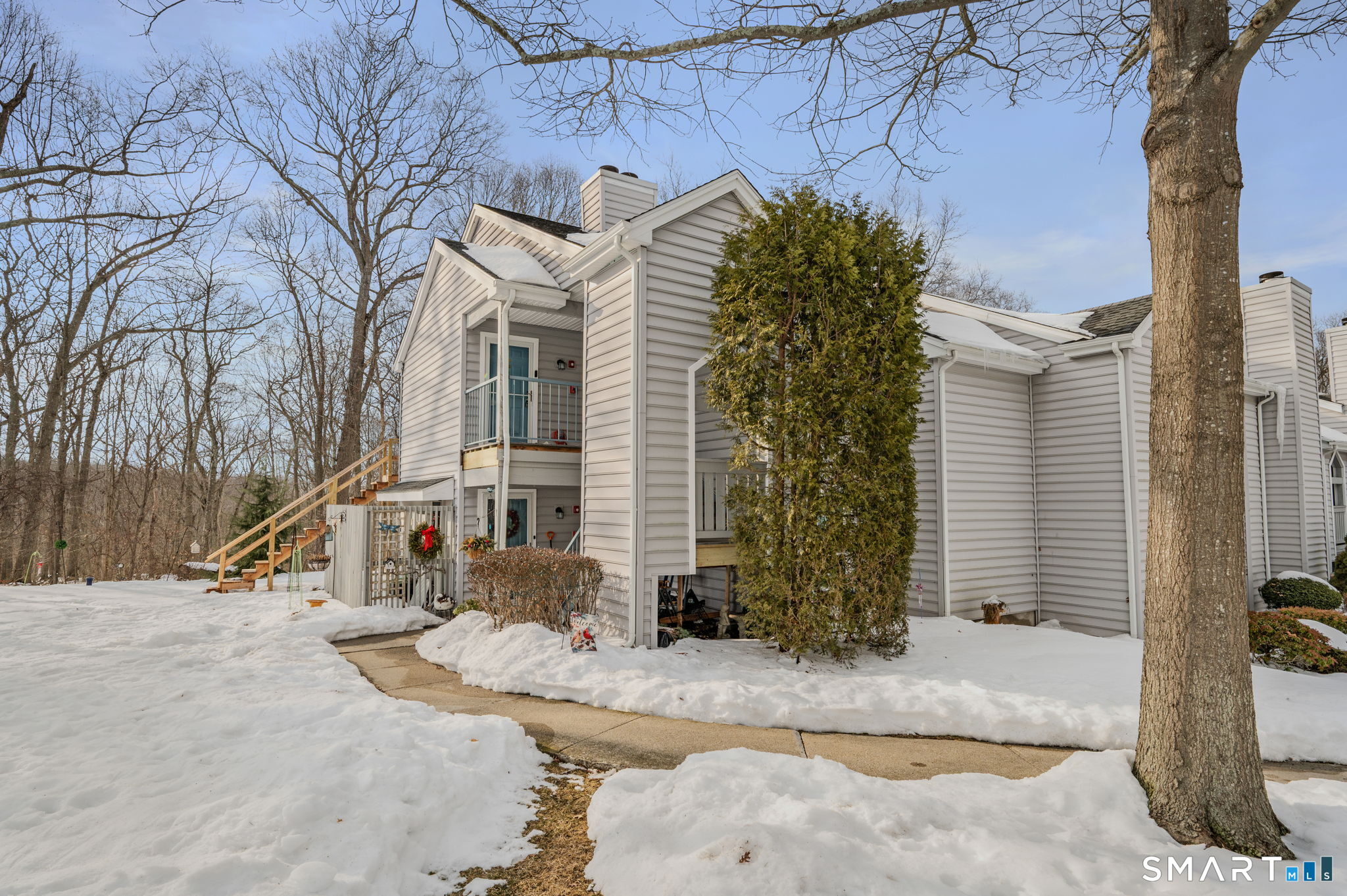 85 Crown Knoll Court Groton CT 06340