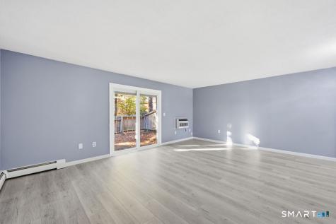 11 Sutton Place Bloomfield CT 06002