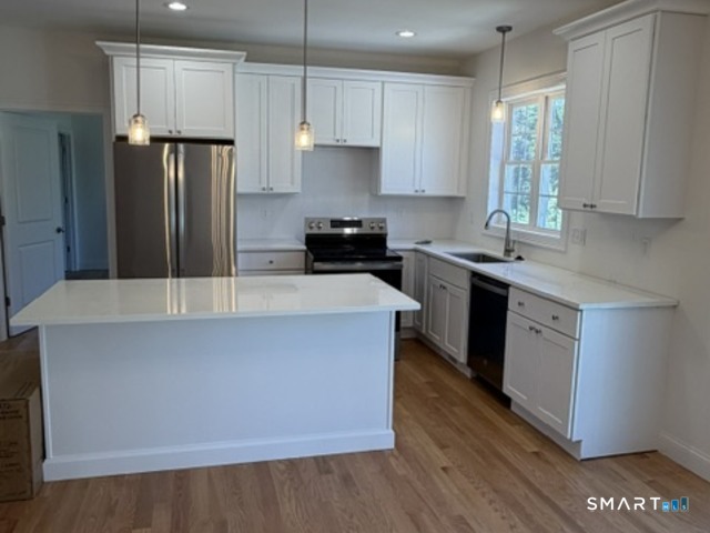90 Apple Gate Southington CT 06489