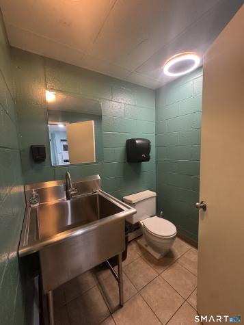 2370 North Avenue Bridgeport CT 06604
