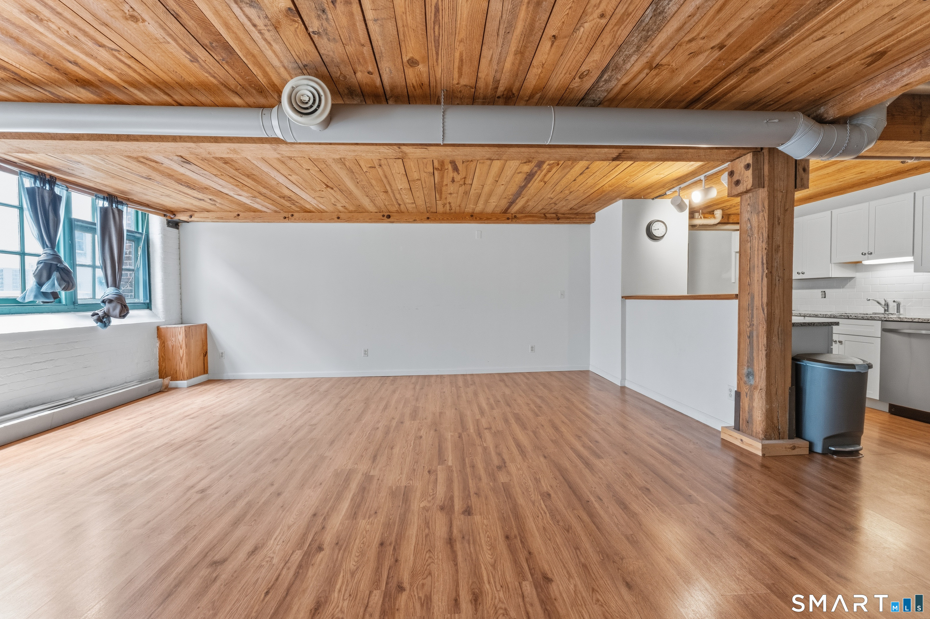 68 Thermos Avenue Norwich CT 06360