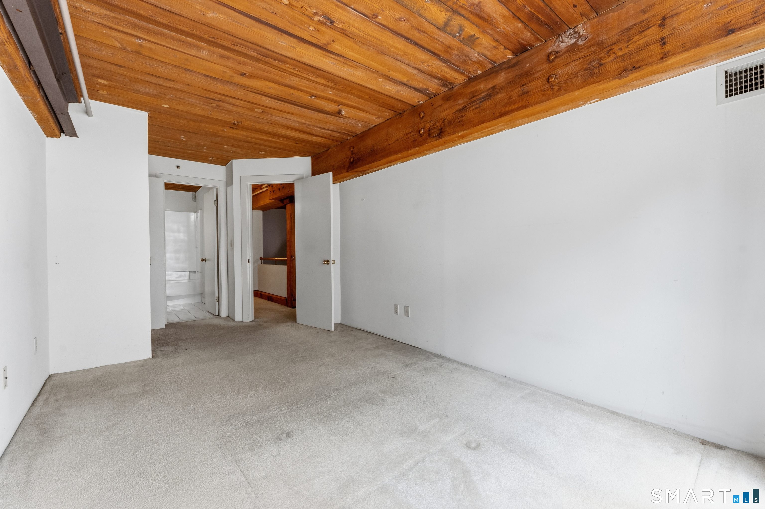 68 Thermos Avenue Norwich CT 06360
