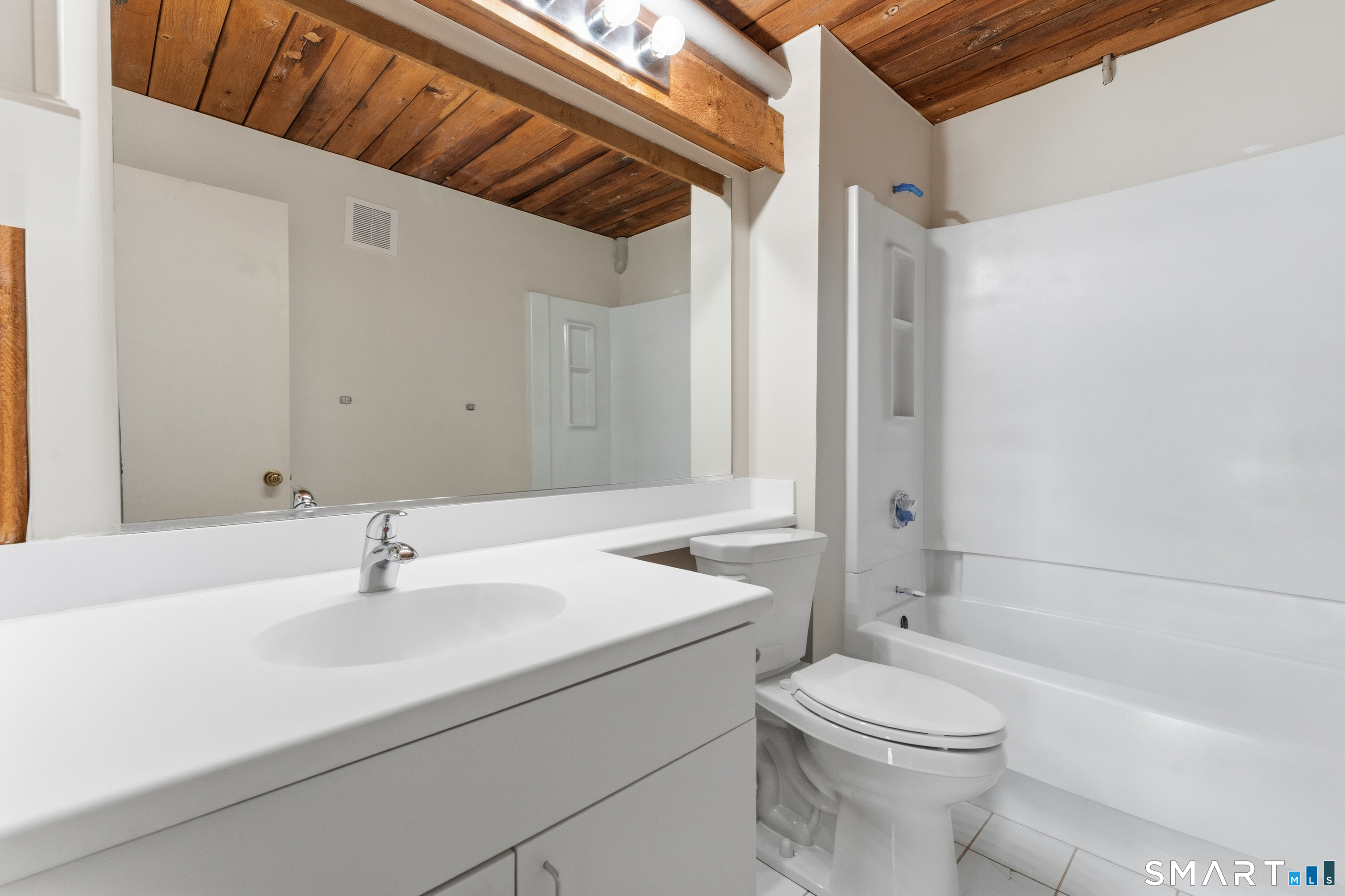 68 Thermos Avenue Norwich CT 06360