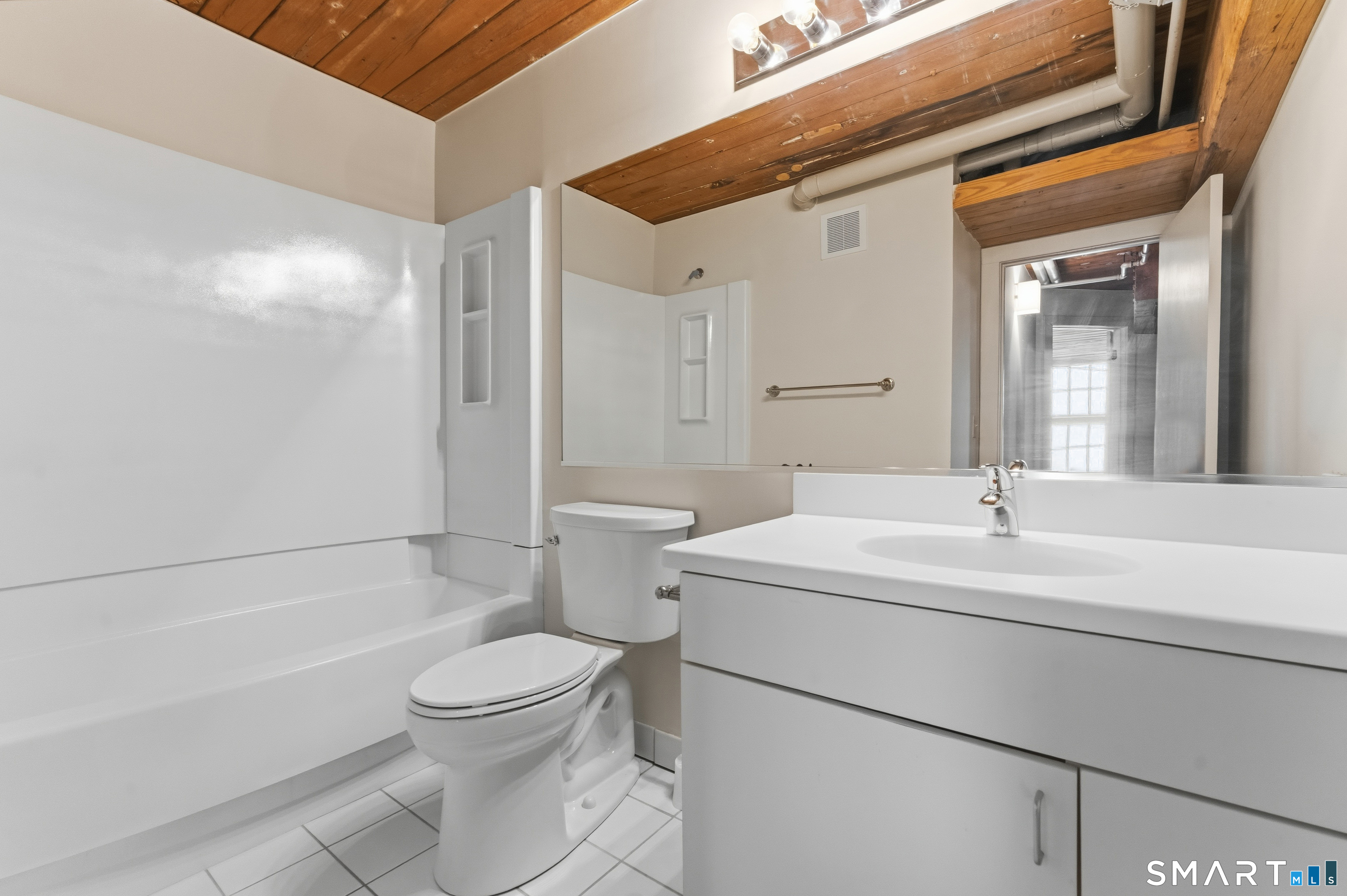 68 Thermos Avenue Norwich CT 06360