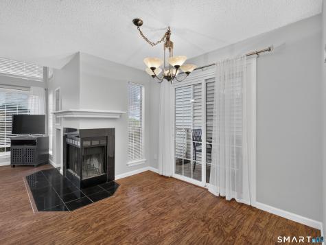 84 Carriage Crossing Lane Middletown CT 06457