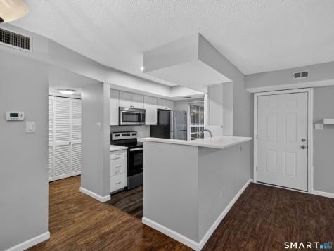 84 Carriage Crossing Lane Middletown CT 06457