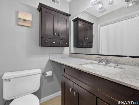 84 Carriage Crossing Lane Middletown CT 06457