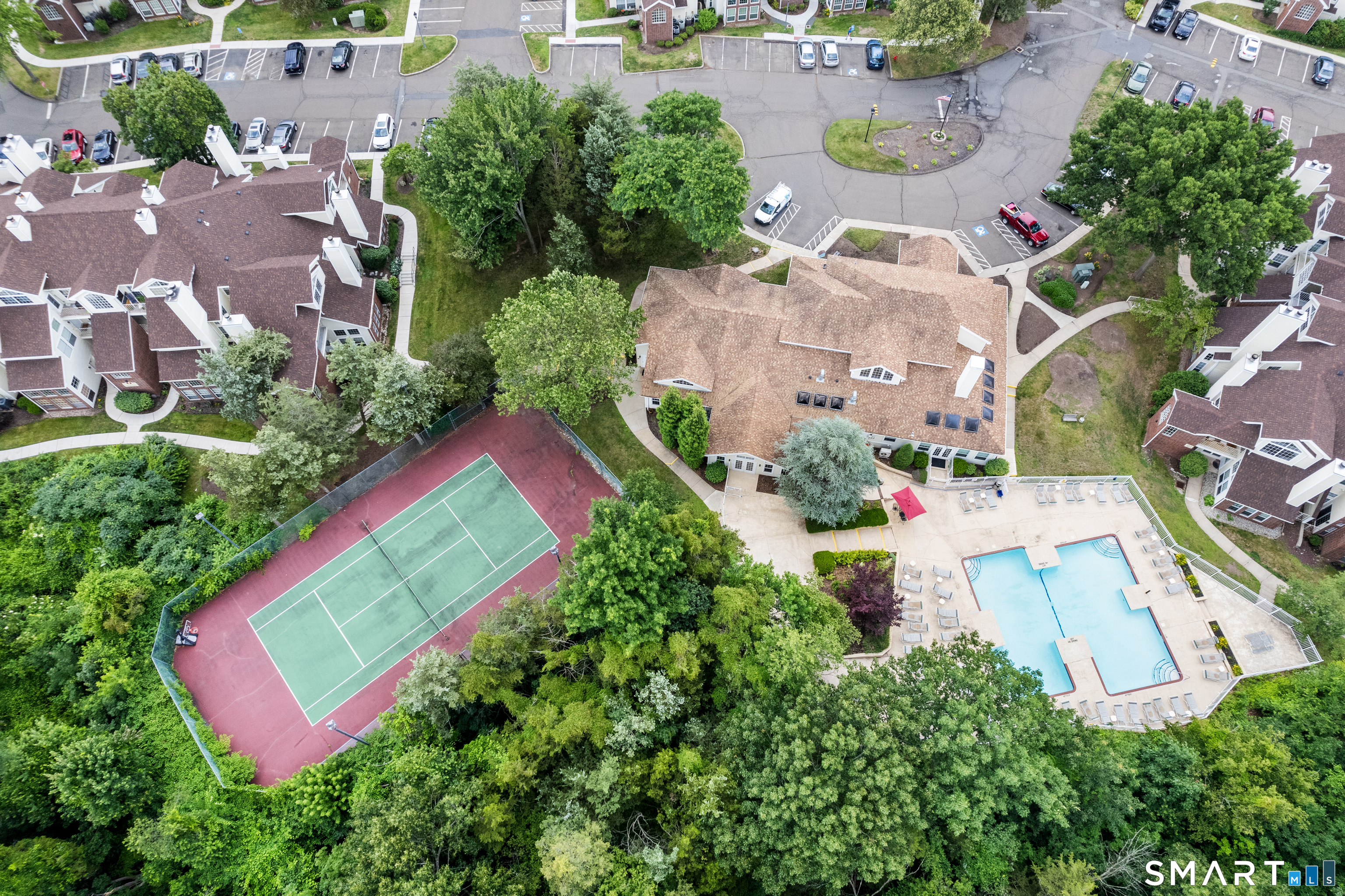 84 Carriage Crossing Lane Middletown CT 06457