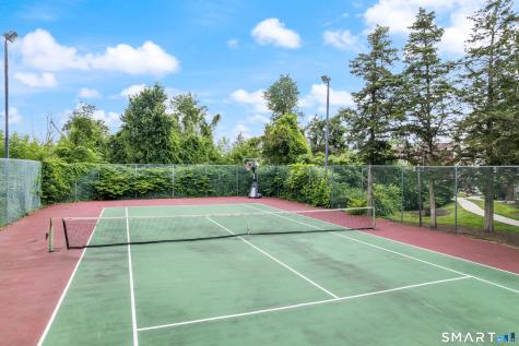 84 Carriage Crossing Lane Middletown CT 06457