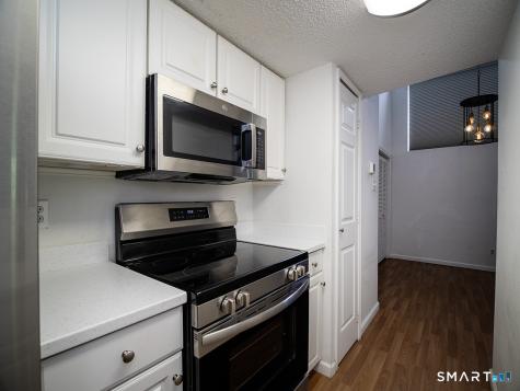 13 Carriage Crossing Lane Middletown CT 06457