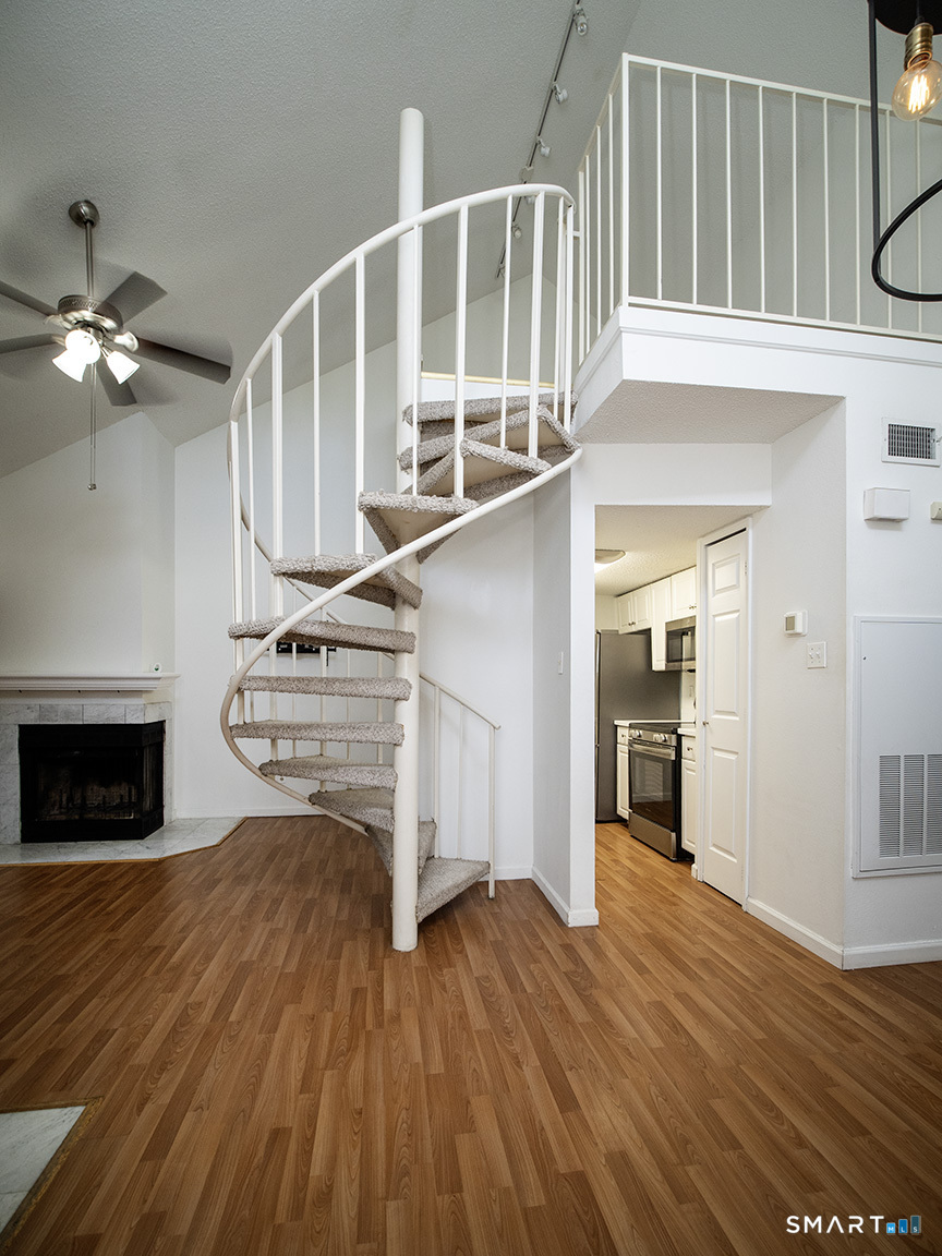 13 Carriage Crossing Lane Middletown CT 06457