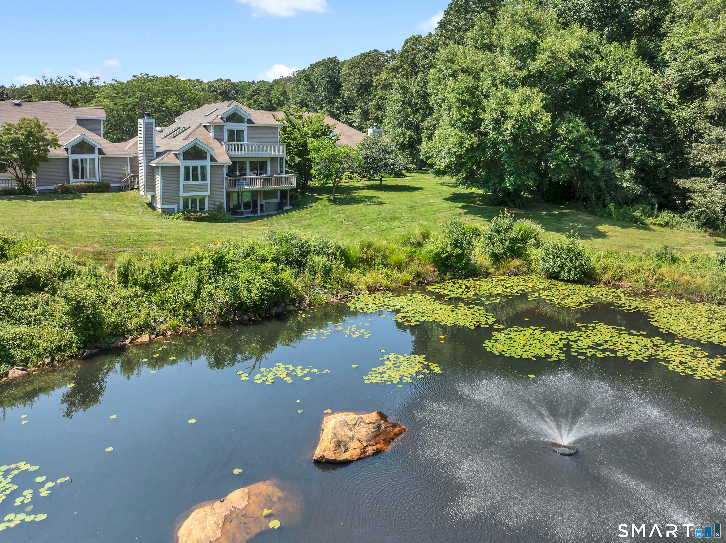 14 Brandon Lane Stonington CT 06355