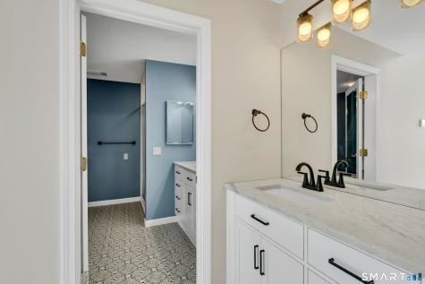 14 Brandon Lane Stonington CT 06355